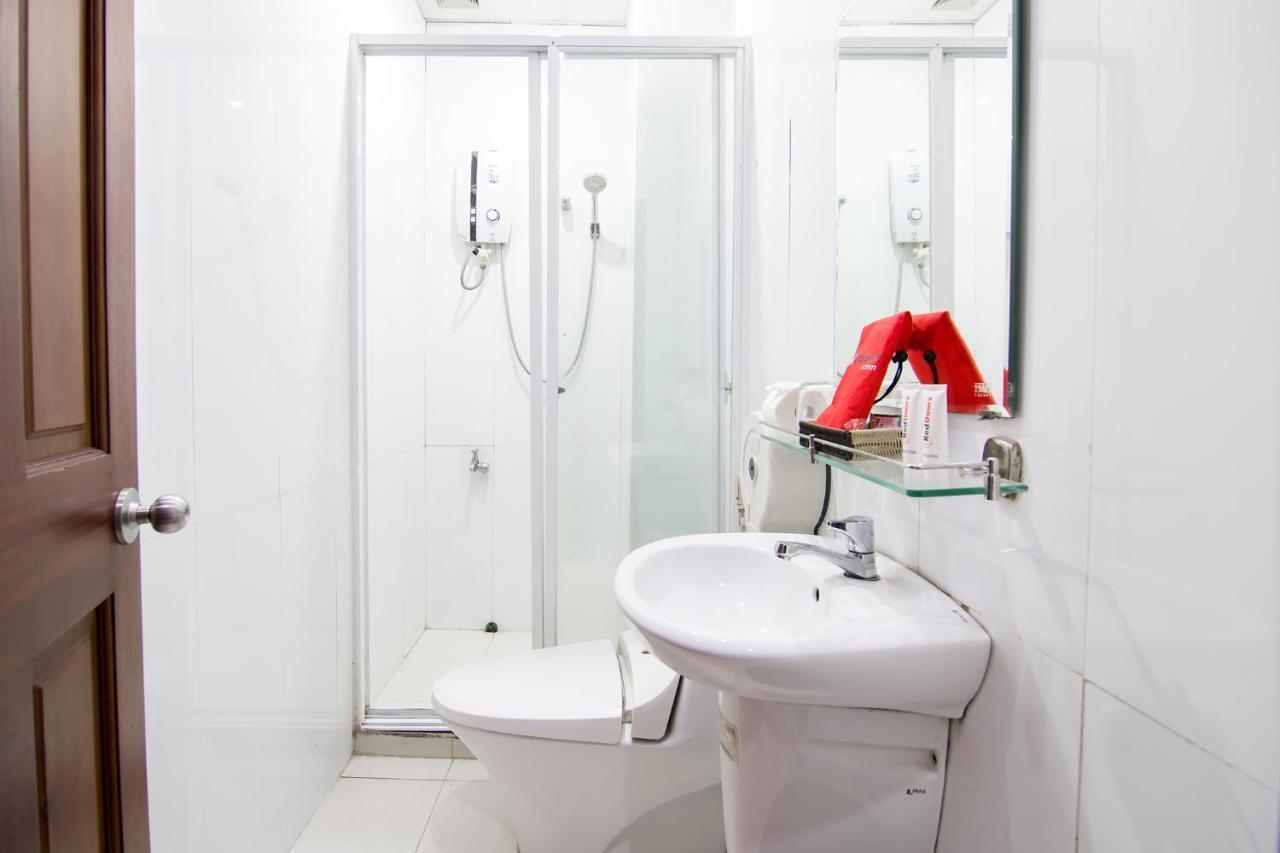 Reddoorz Plus @ Pham Ngu Lao 2 Hô Chi Minh-Ville Extérieur photo